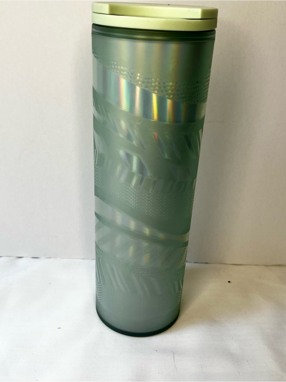 Starbucks Holiday 2021 Mint Frosted Ribbon Ice Tumble 16 oz